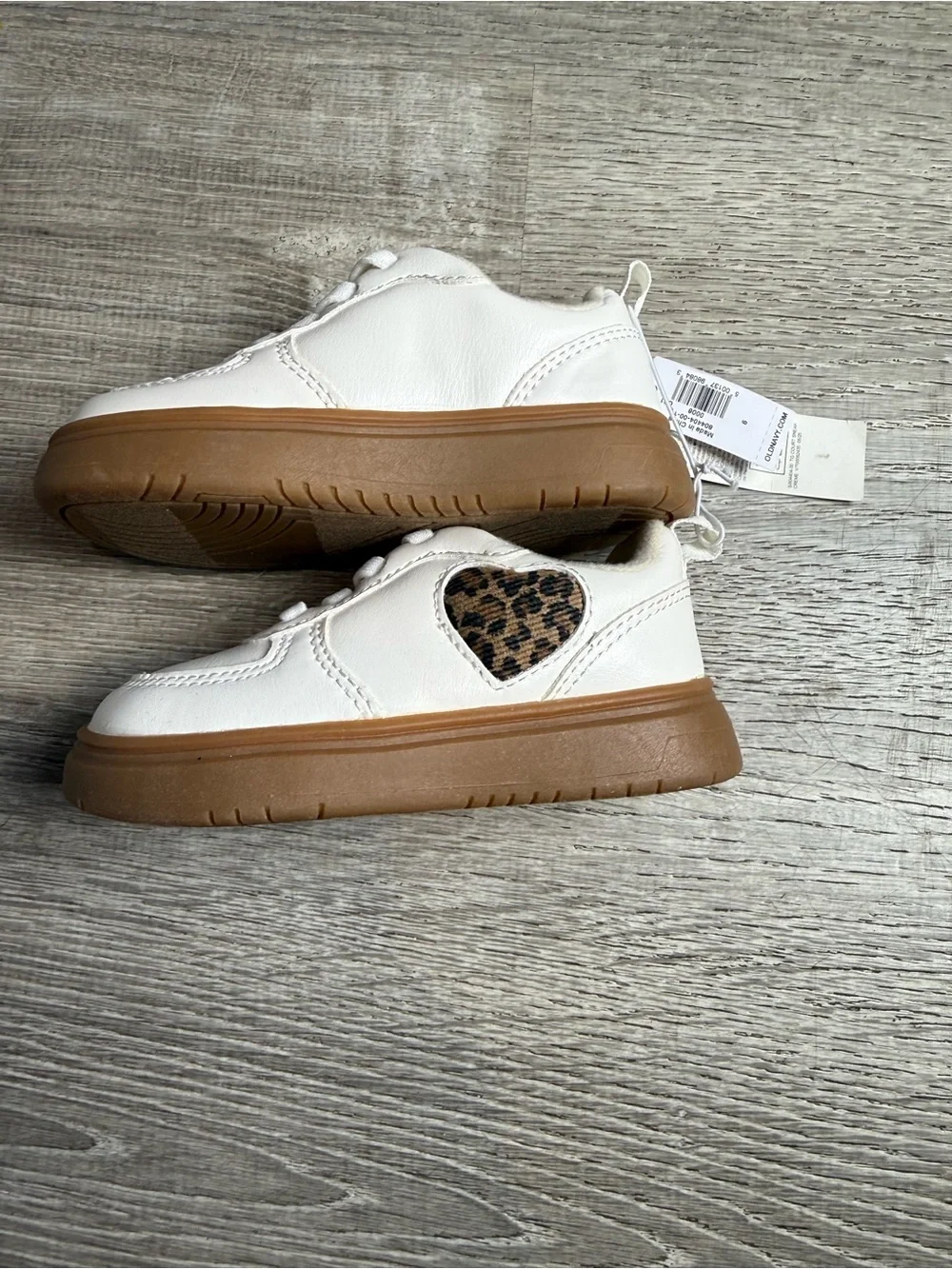 Old Navy Cream and Gum Sole Kids Sneakers